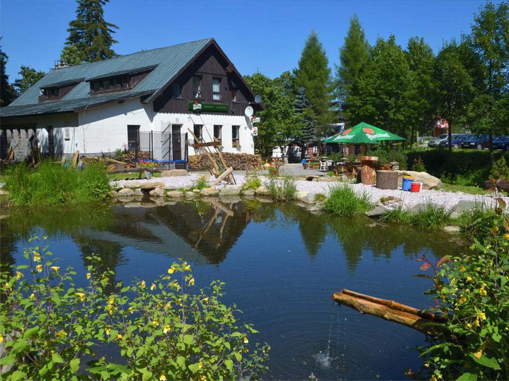 Penzion & Restaurant Pod Certakem Hotel Harrachov Exterior foto